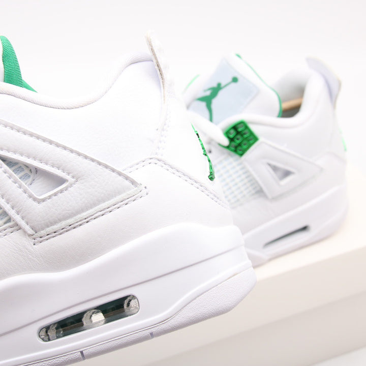 Air Jordan 4 “green Metallic”