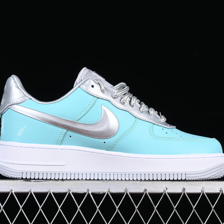 TIFFANY x Nike Air Force 1