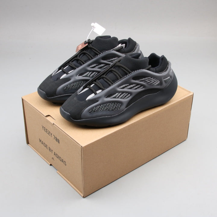 Adidas Yeezy 700 Azael