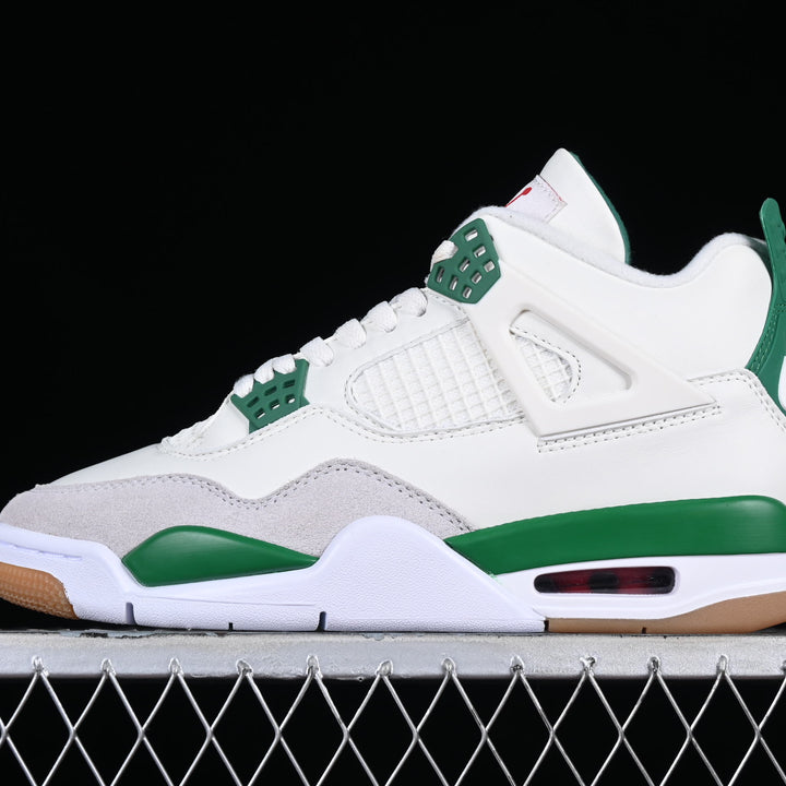 Air Jordan 4 Retro Pine Green